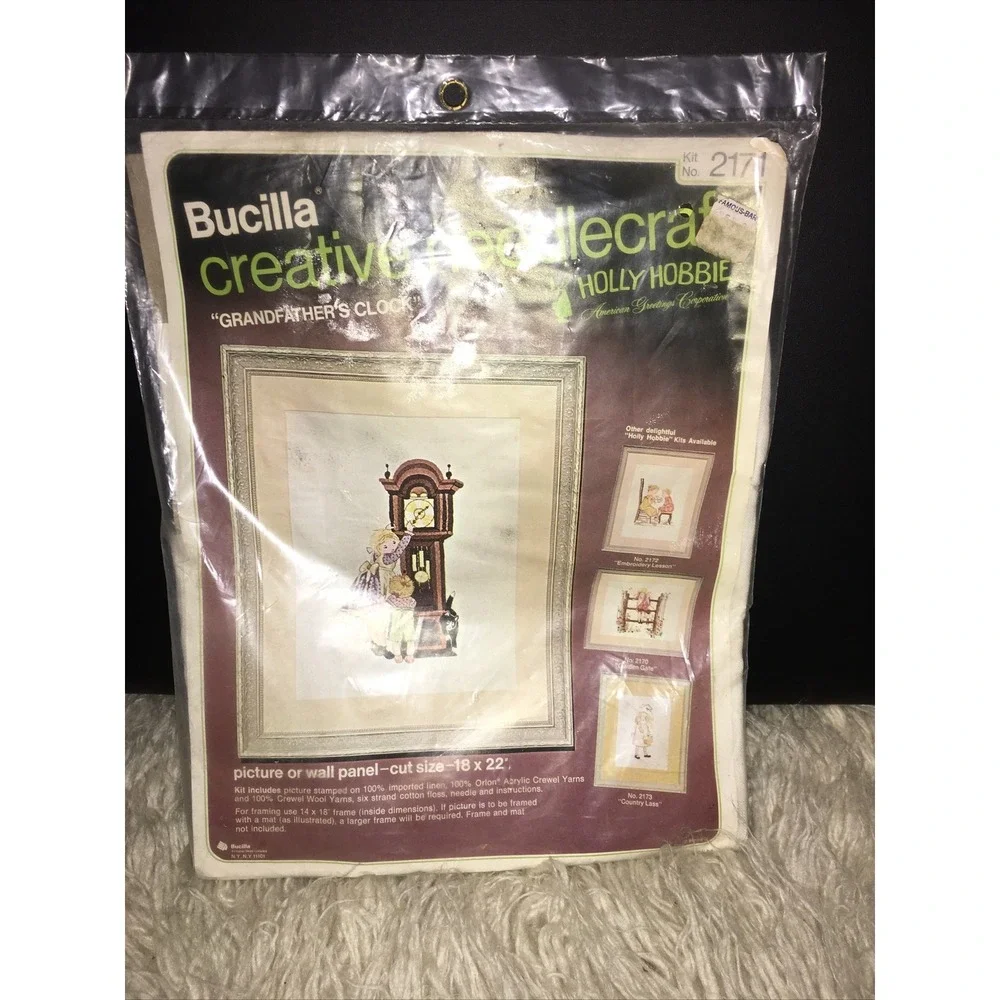Bucilla Needlecraft Holly Hobbie‎ Grandfathers Clock